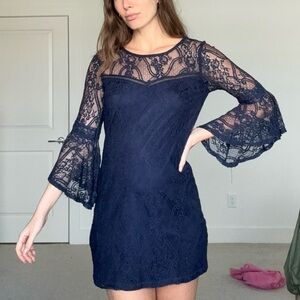 Elegant Navy Lace short Dress